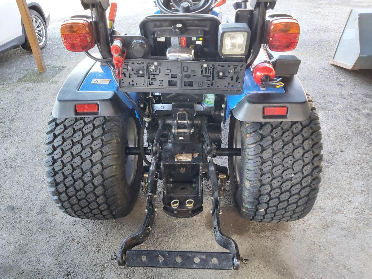 Solis 26 Kleintraktor 3