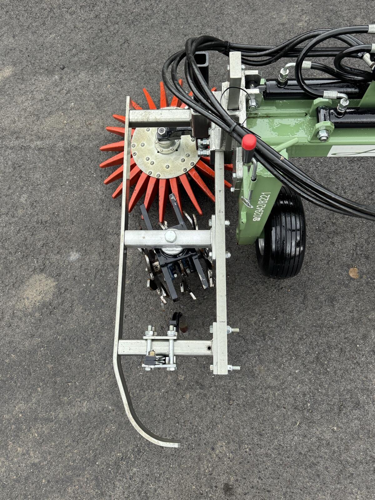 Bauer Front Rollfingerhacke beidseitig 3