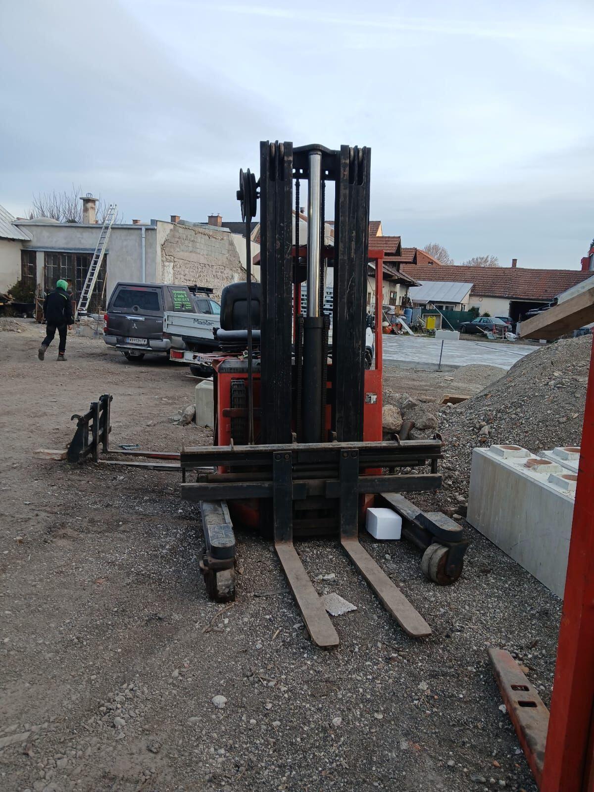 Sichelschmidt Stapler M930 3