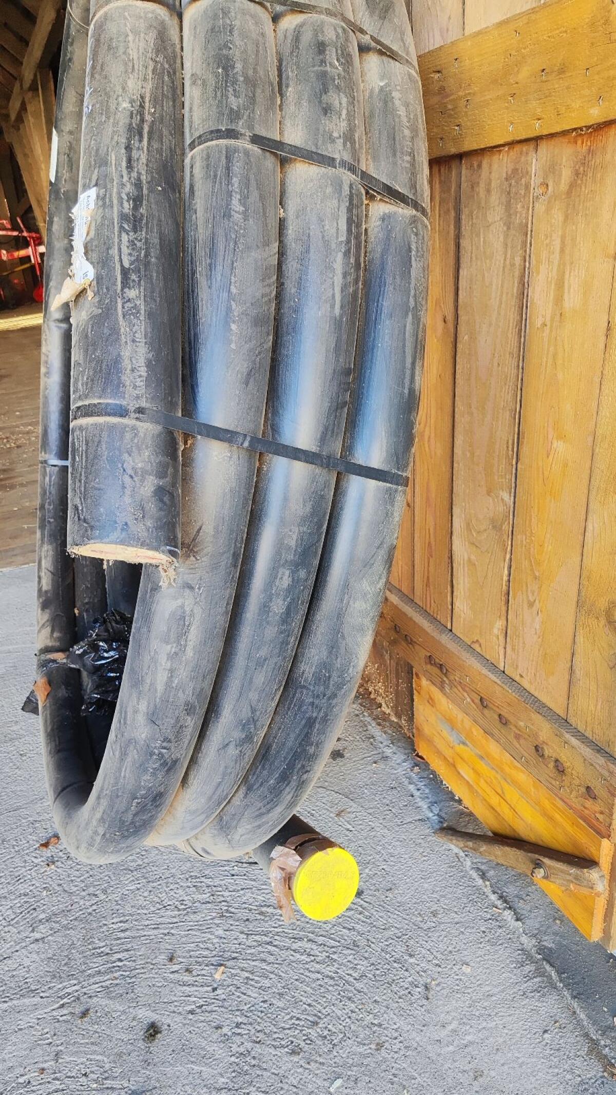 Fernwärmeleitung Doppelrohr 1" 3