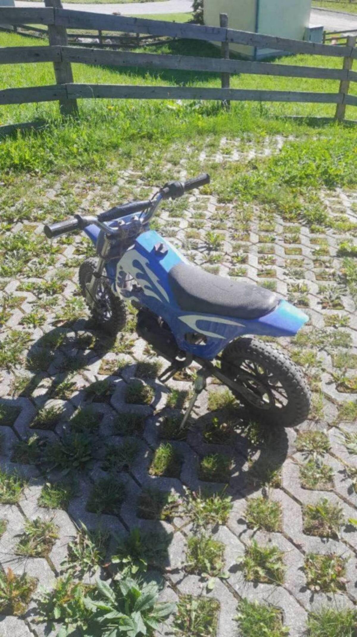 Kinder-Moped 3