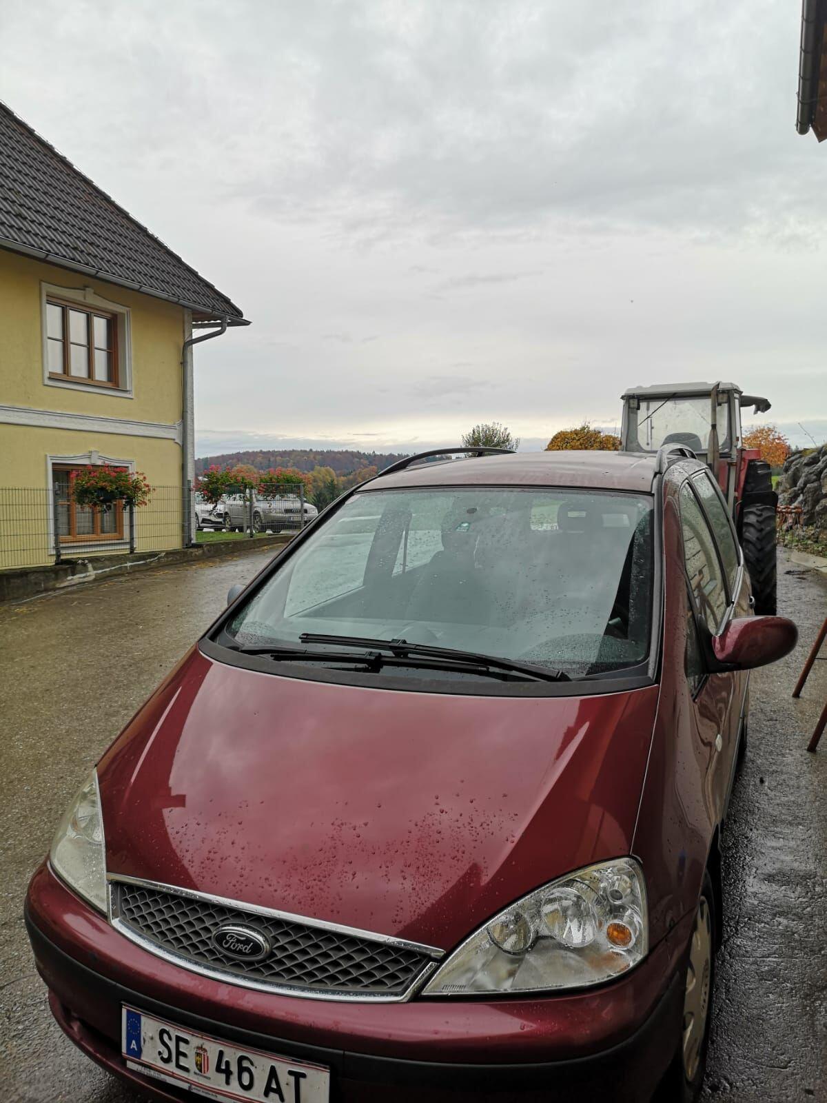 Auto Ford Galaxy Ambiente 1