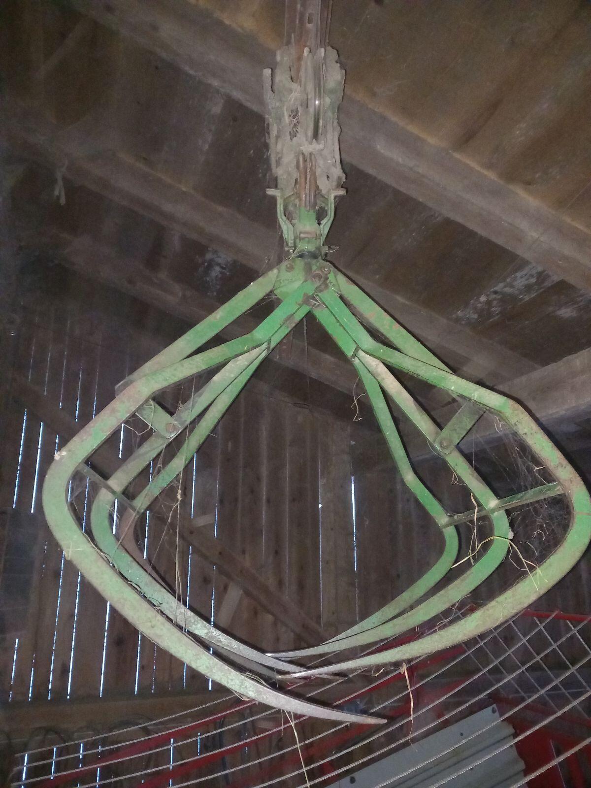 Heuaufzug Marke Alfa 2