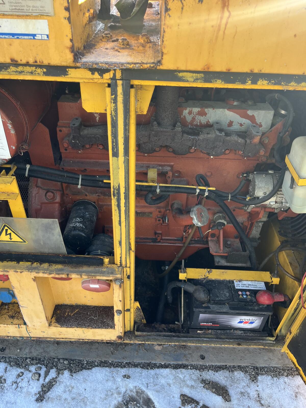 Notstromaggregat zu Verkaufen 1