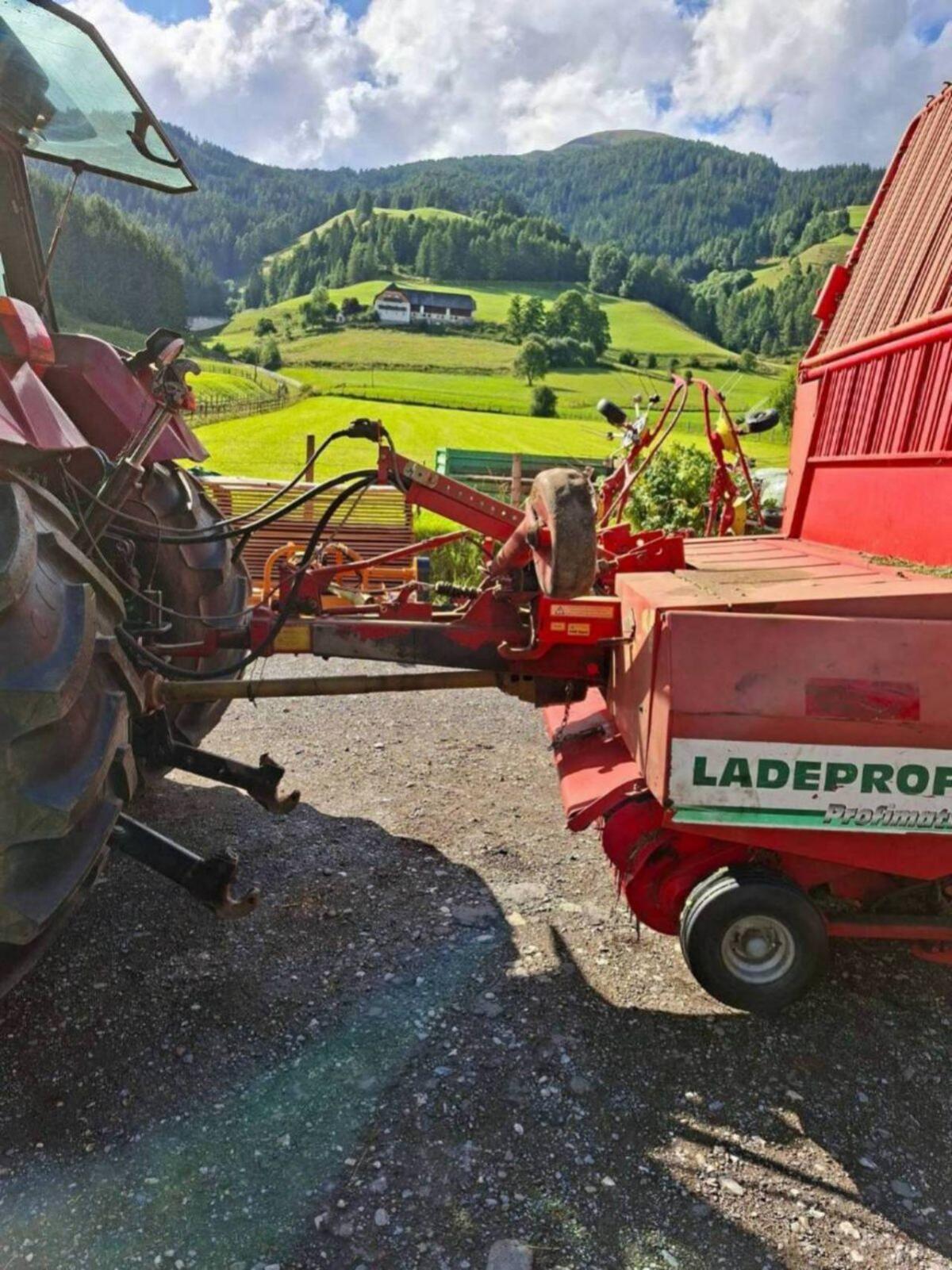 Pöttinger Ladeprofi 3 Profimatic Ladewagen 3