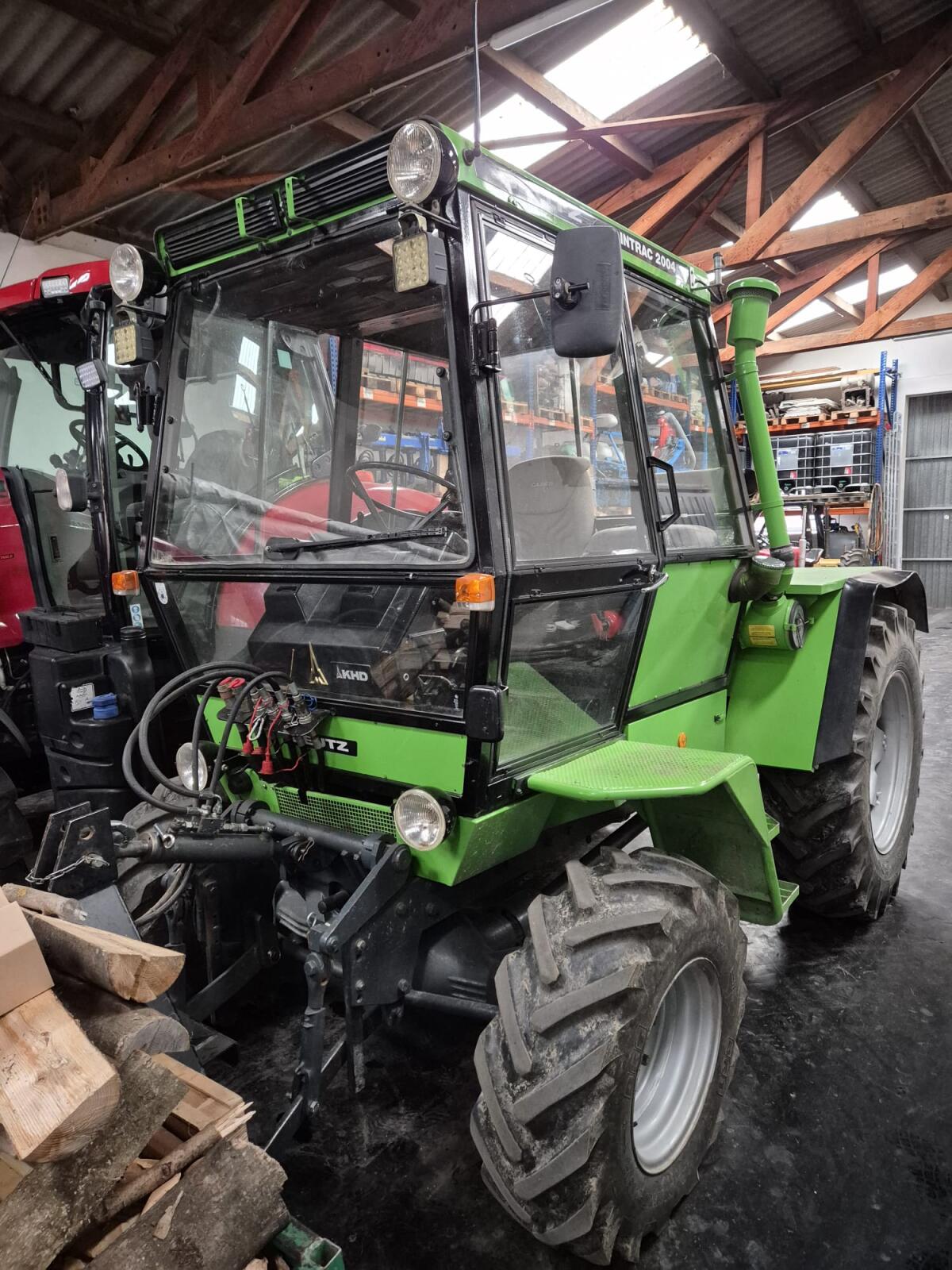 Deutz Intrac 2004 2
