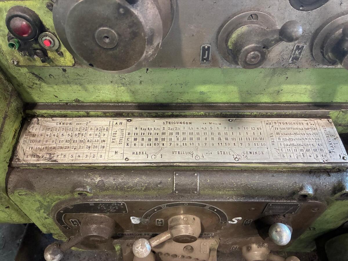 Drehmaschine VDF Spitzenweite 2 m 2