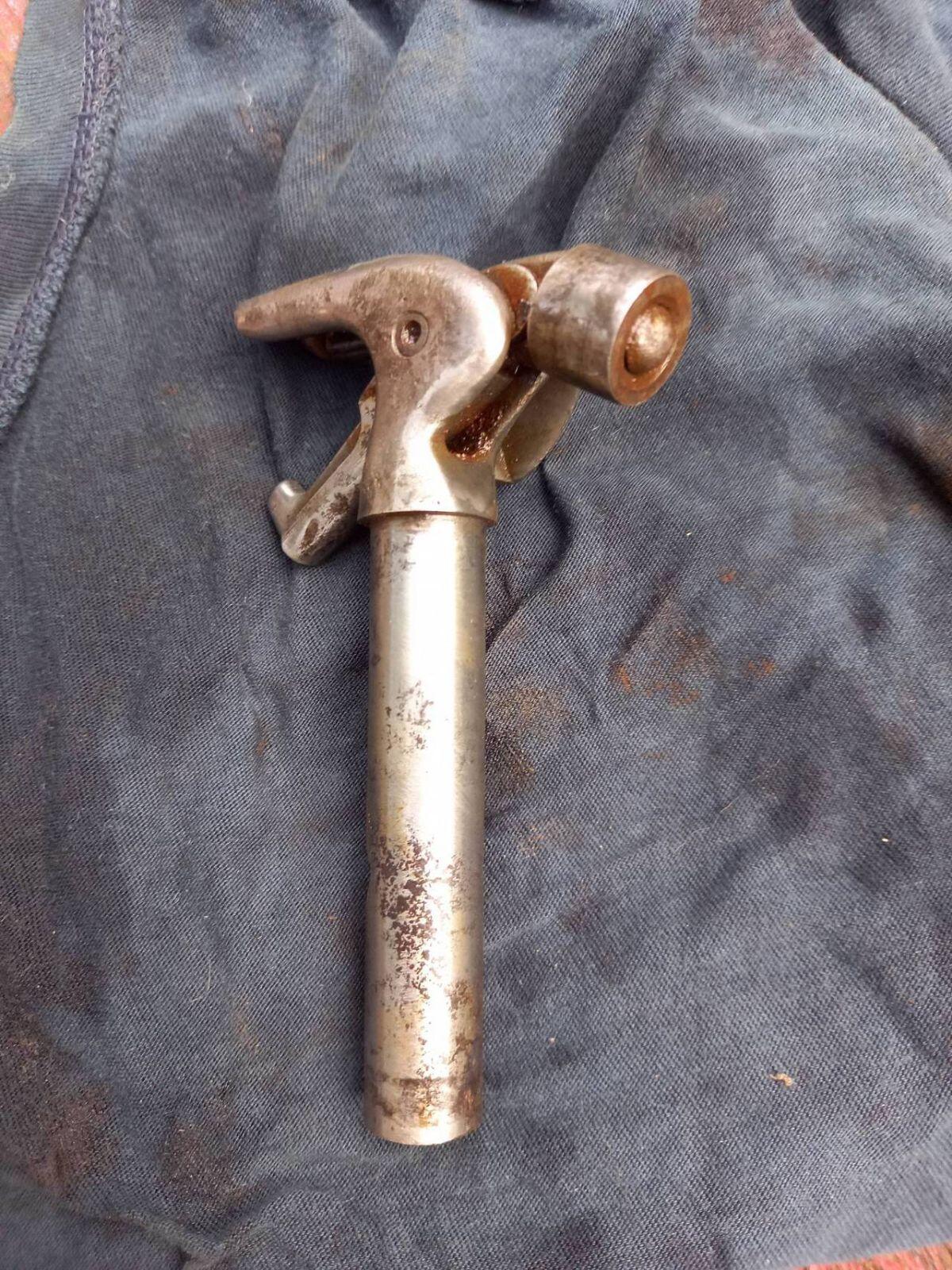 Gebrauchter Knoter Claas Presse 2