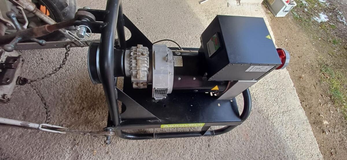 Zapfwellengenerator 38 kVA 2