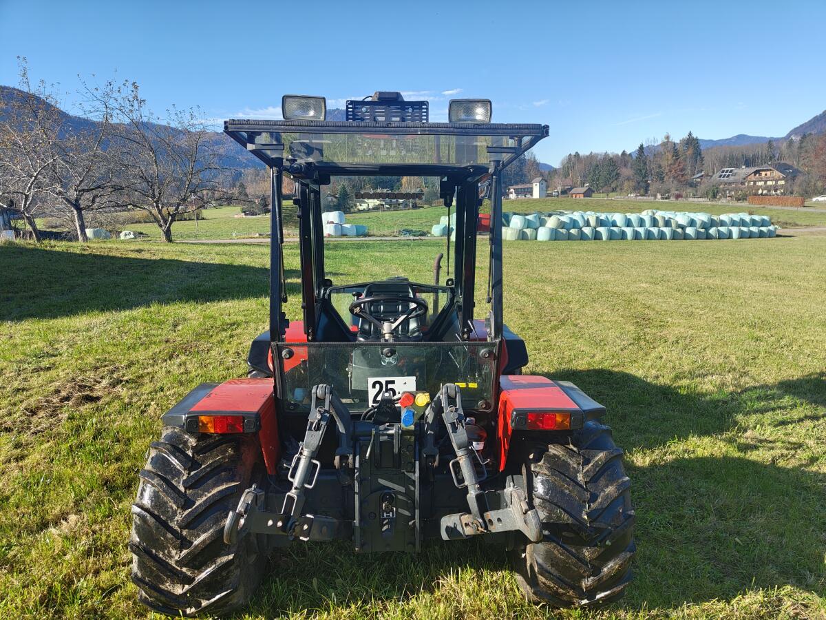 Antonio Carraro Tigretrac 5500 3