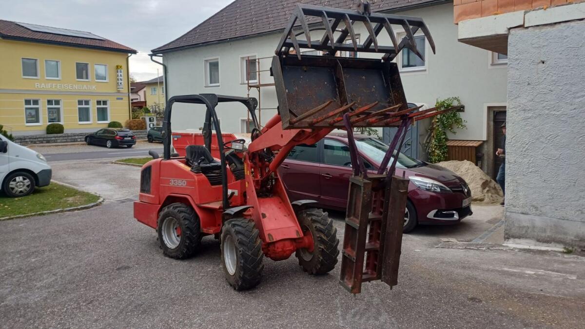 Schäffer 3350 Hoftrak 1