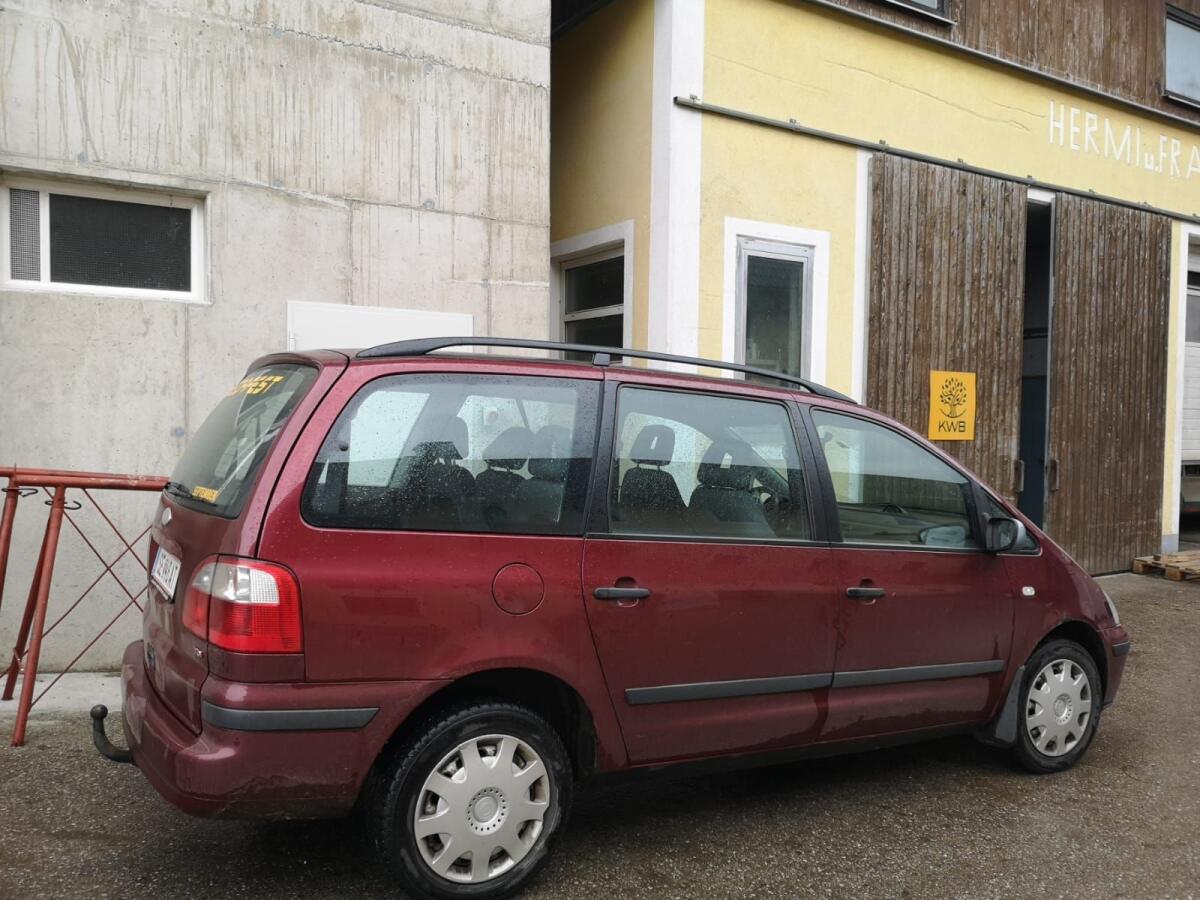 Auto Ford Galaxy Ambiente 2