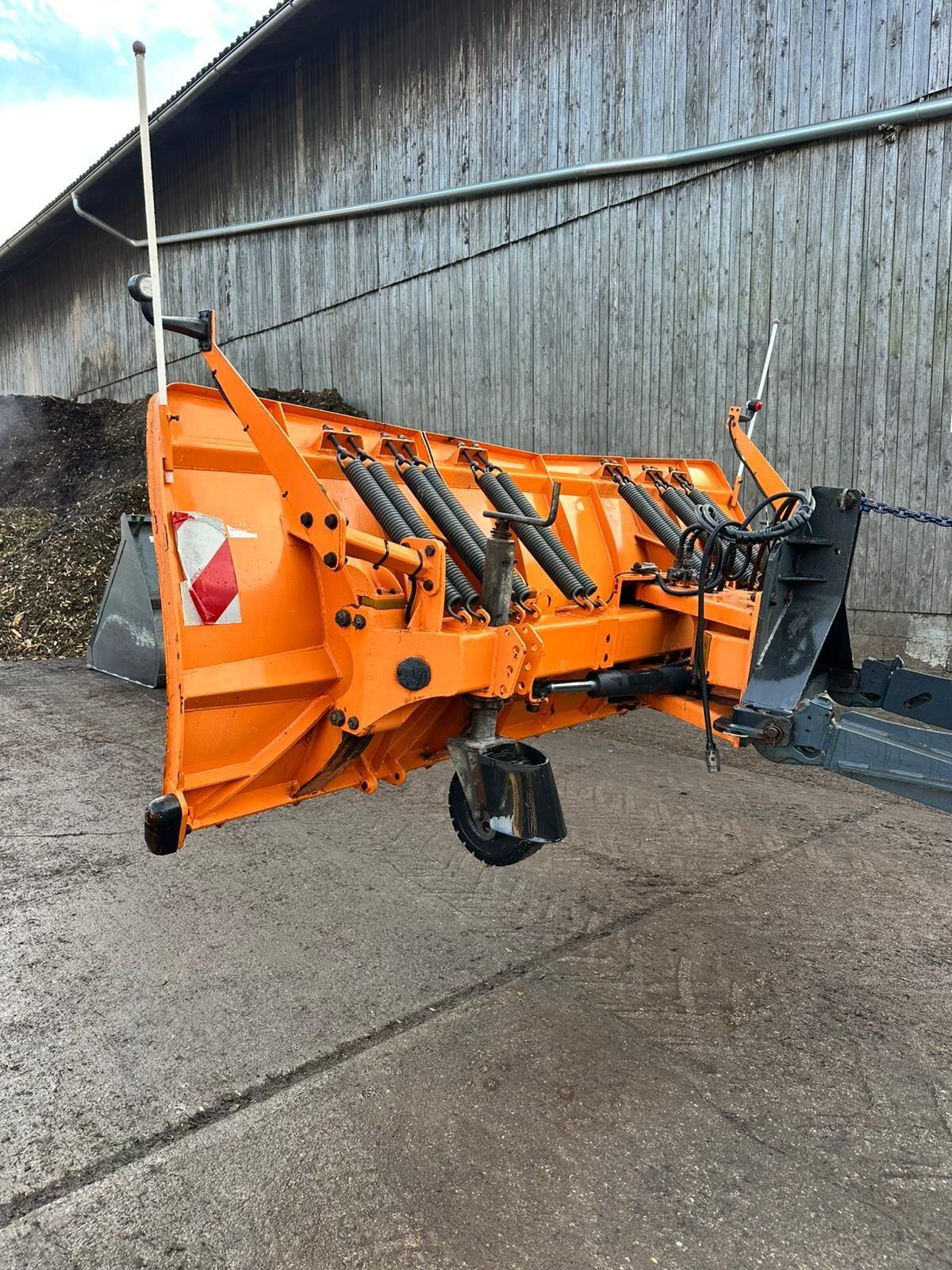 Hydrac UIII 320 Dreipunkt-Schneepflug 2