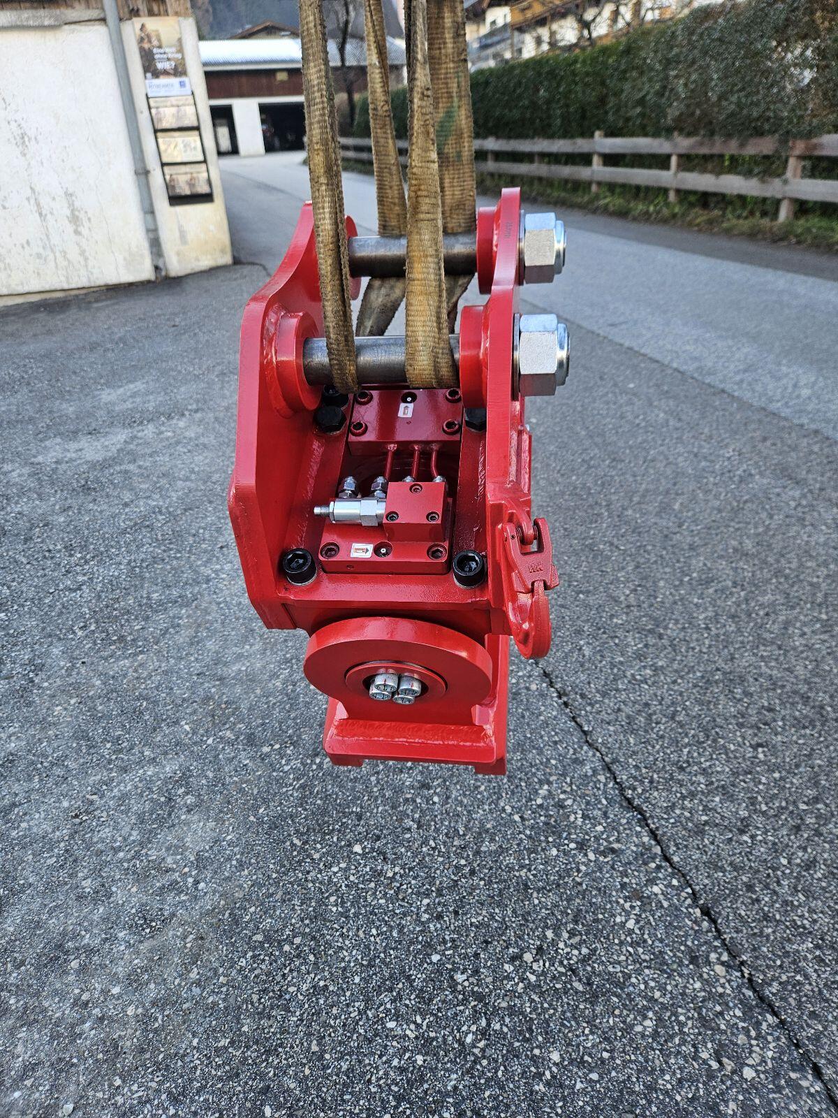 Neuer Powertilt PT100, Takeuchi TB290, TB175, TB370, Wacker 2