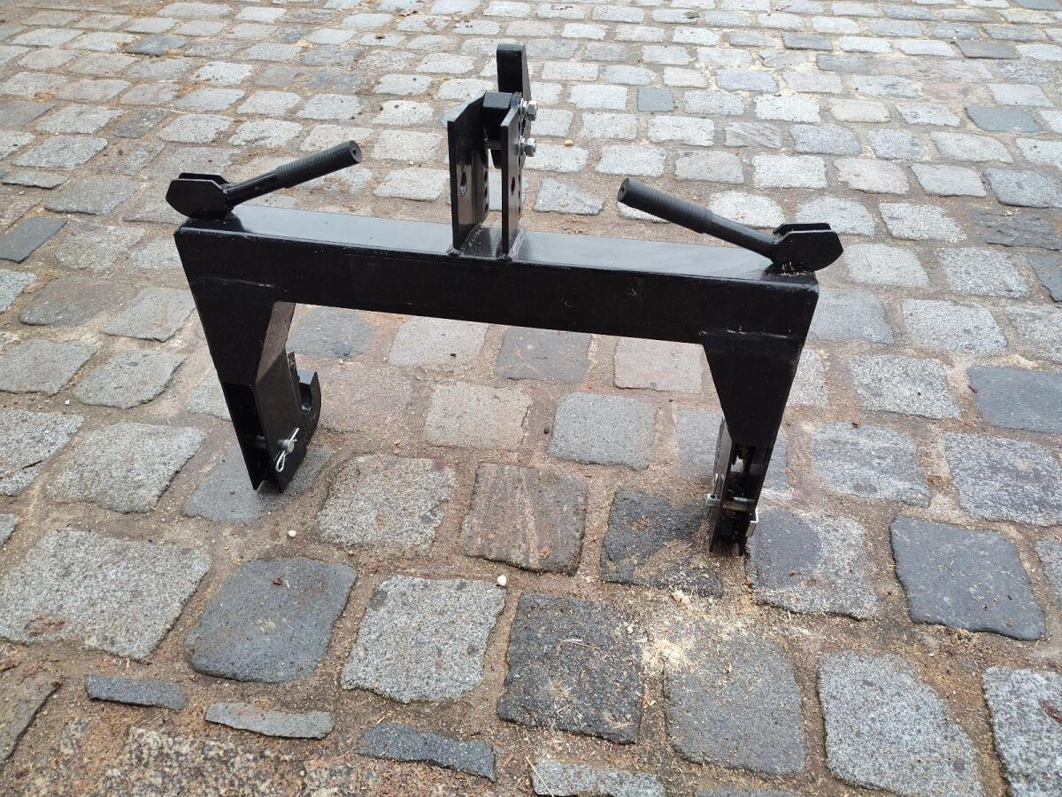 Dreipunkt-Adapter Kat 1 Schnellwechsler Neu 3