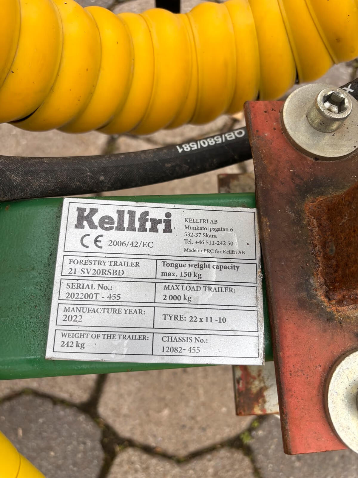 Kellfri Forstanhänger Rückenanhänger 2 t mit 3,6 m Kran 2