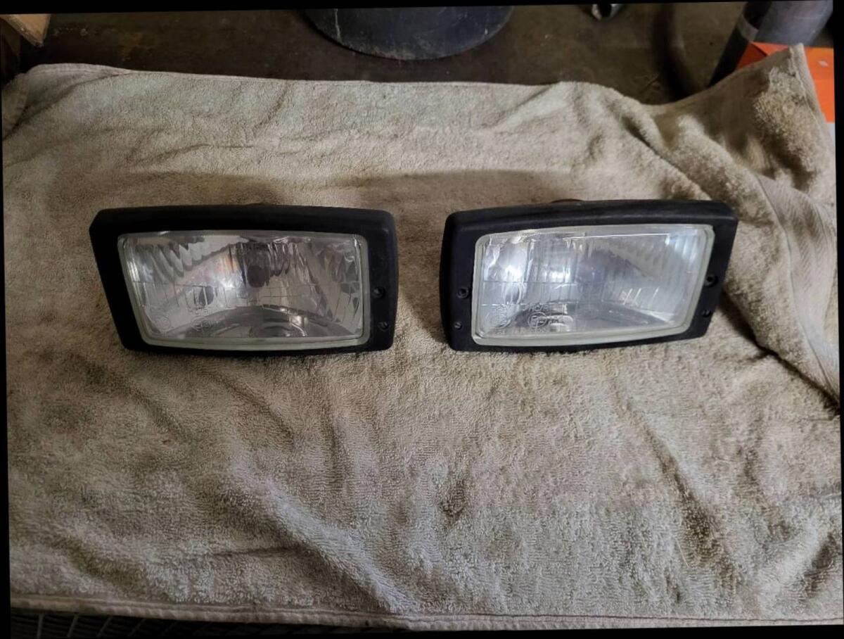 Hella Scheinwerfer 2