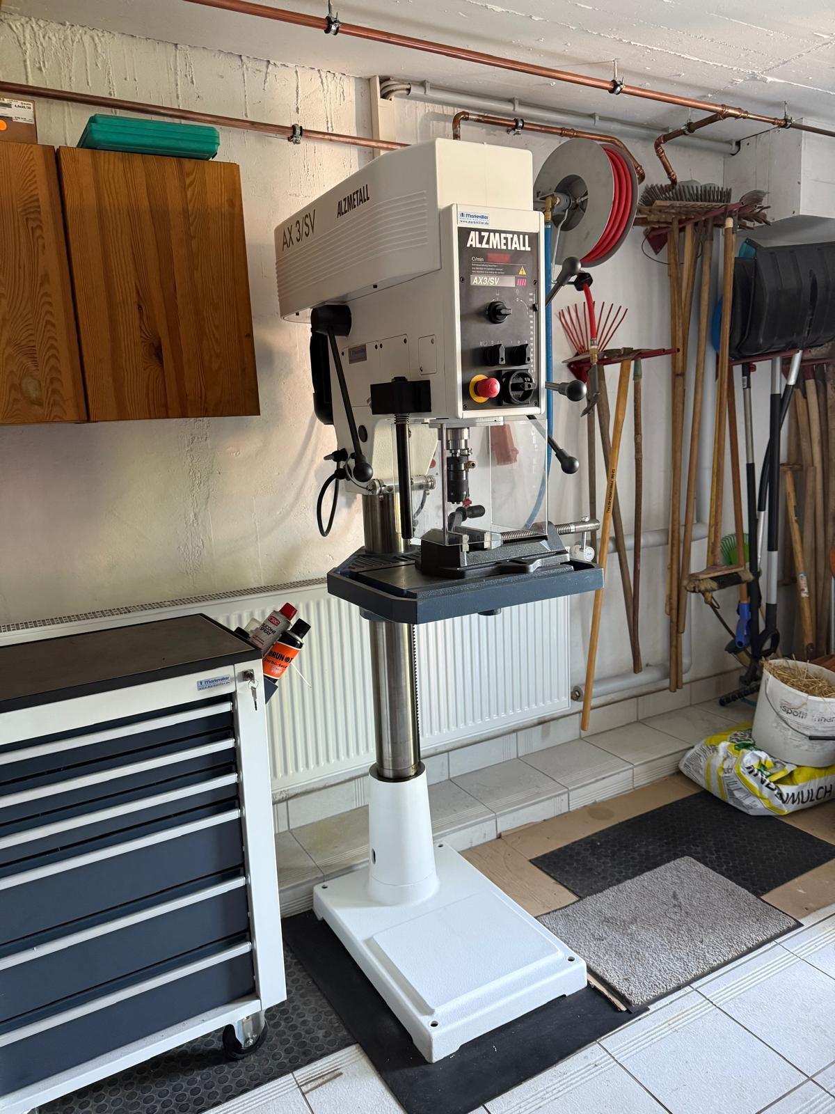 Ständerbohrmaschine Säulenbohrmaschine Alzmetall AX 3/SV 2