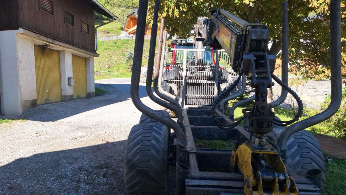 Forstanhänger Palms 12D mit Kran K840 3