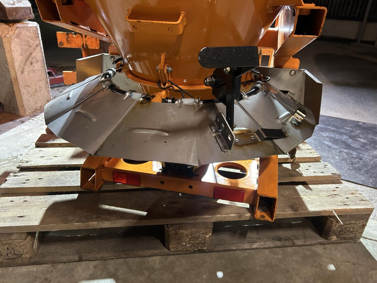 Rauch Salz-Düngestreuer 2