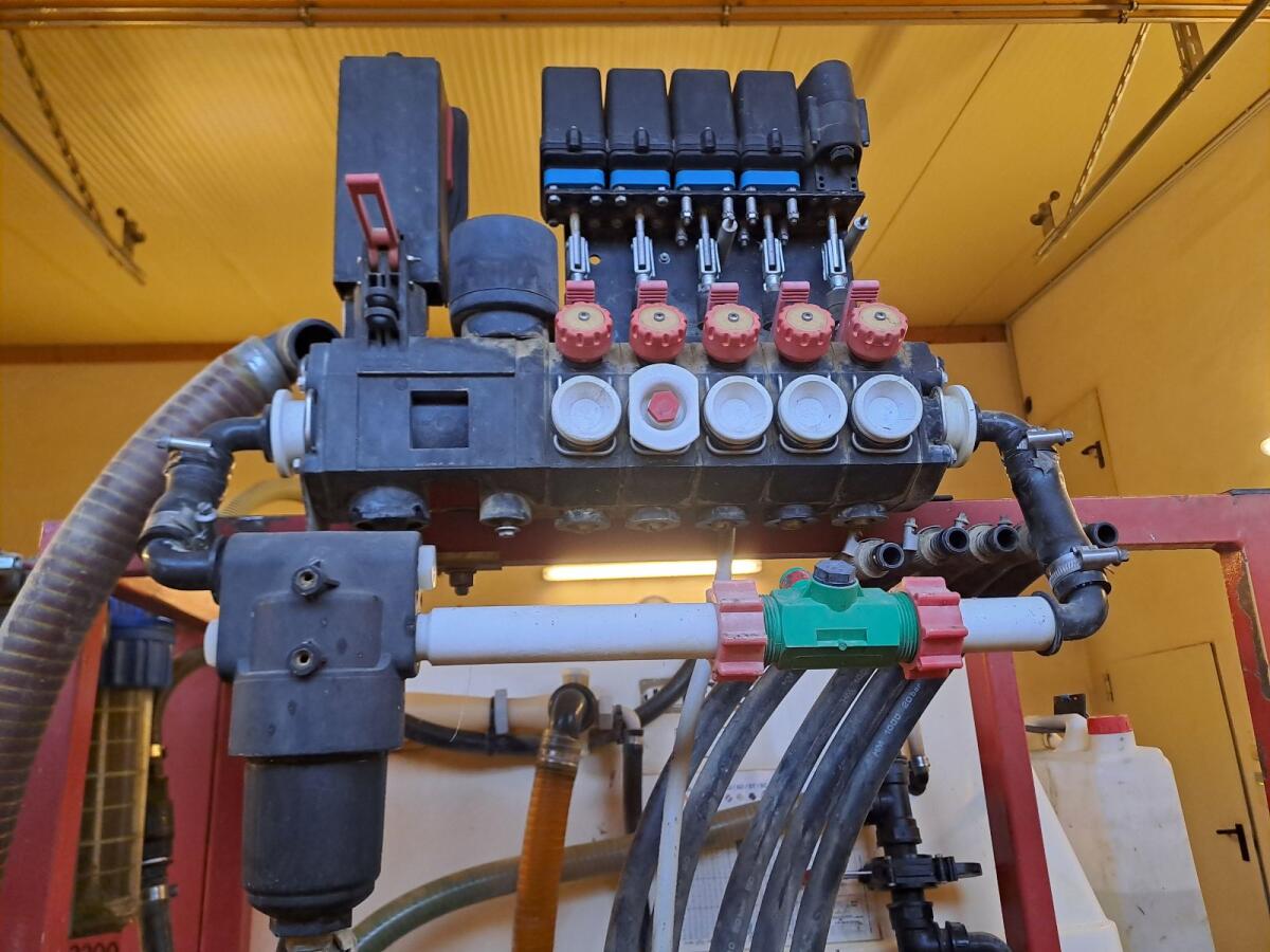 Holder DC 205 + Steuerkasten Dosicontrol e3 1