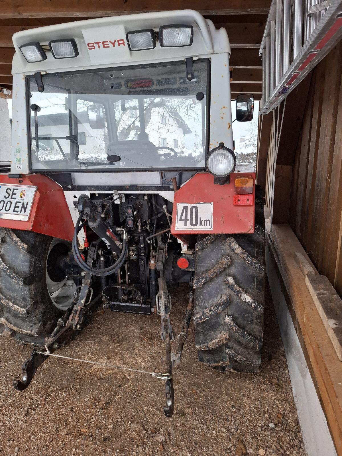 Traktor Steyr 948A 2