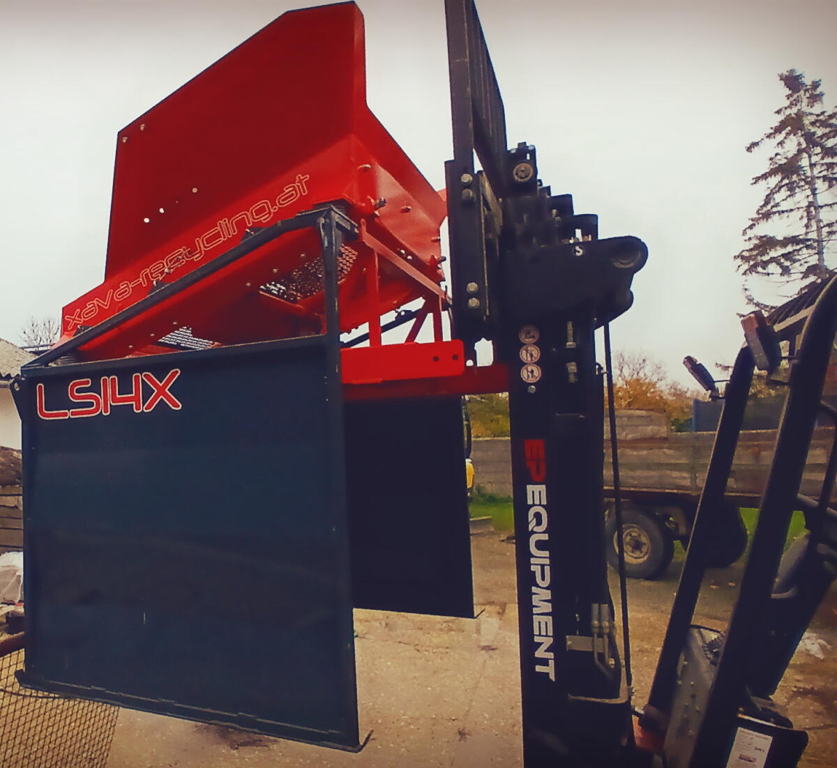 Siebmaschine, Rüttelsieb Xava LS 14 2