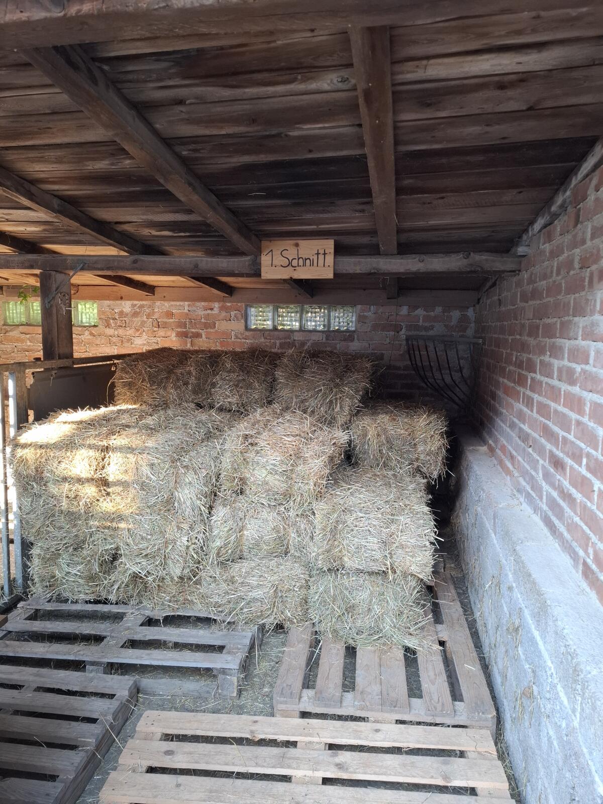 HEU DRIVE IN - kleine Heuballen - 24h Selbstabholung 3