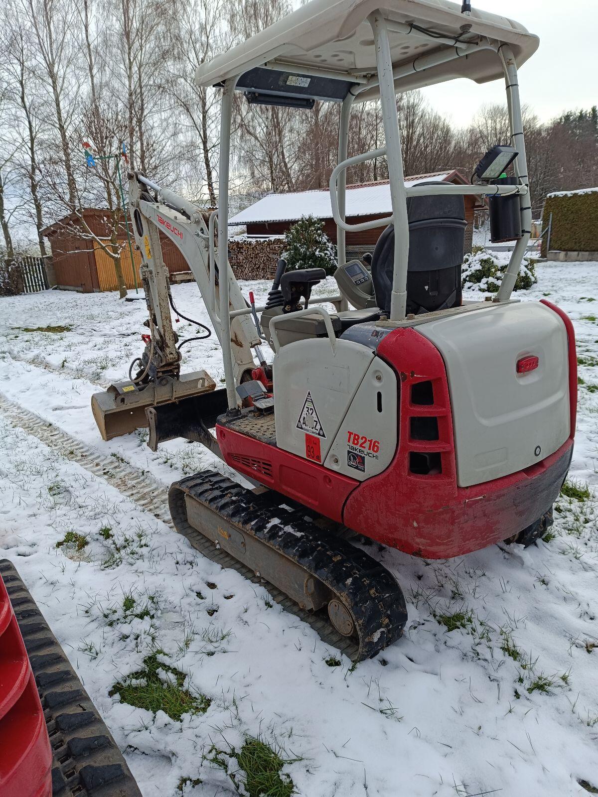 Minibagger Takeuchi TB216 3