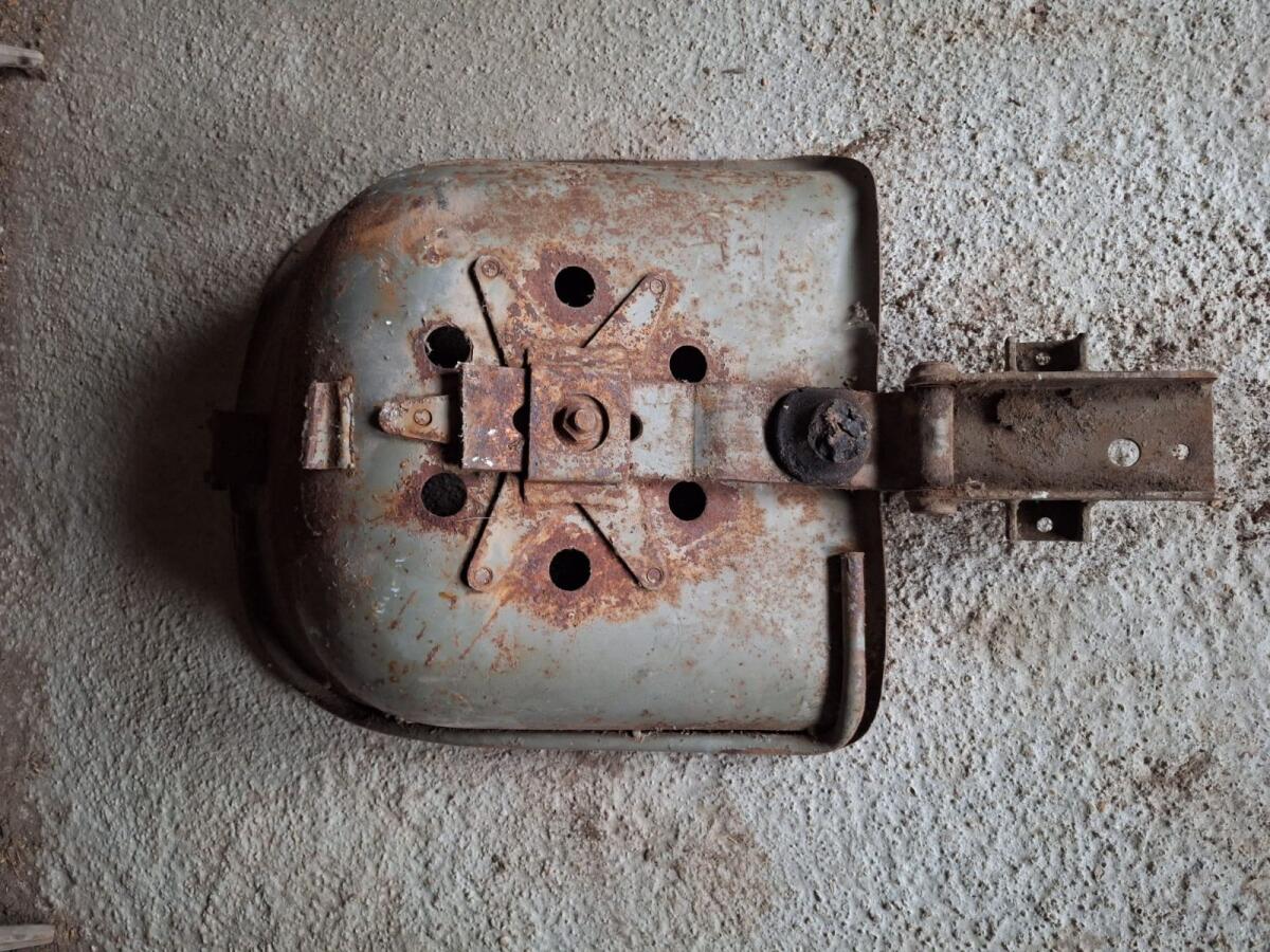 Original Steyr-Sitz passend zu Steyr 190 1