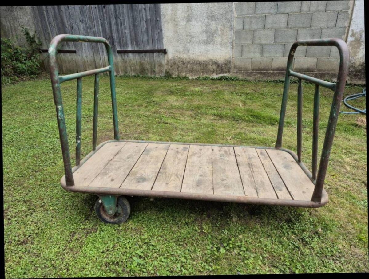 Verkaufe Transportgerät Dreirad 1