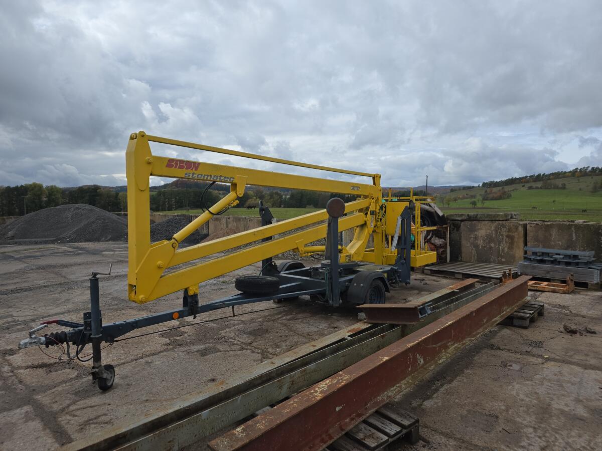 Hubsteiger Bison Stematec 1