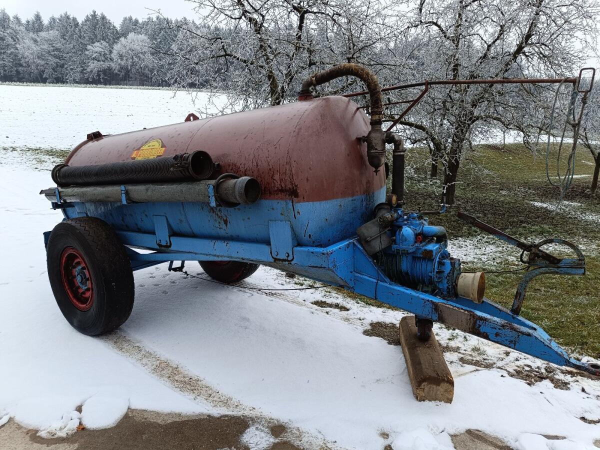 Güllefass Pühringer 3.500 l 1