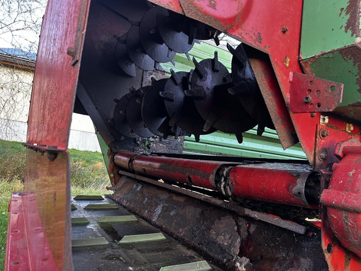 Strautmann Futterverteilwagen, Futterwagen, Brennholzwagen 3