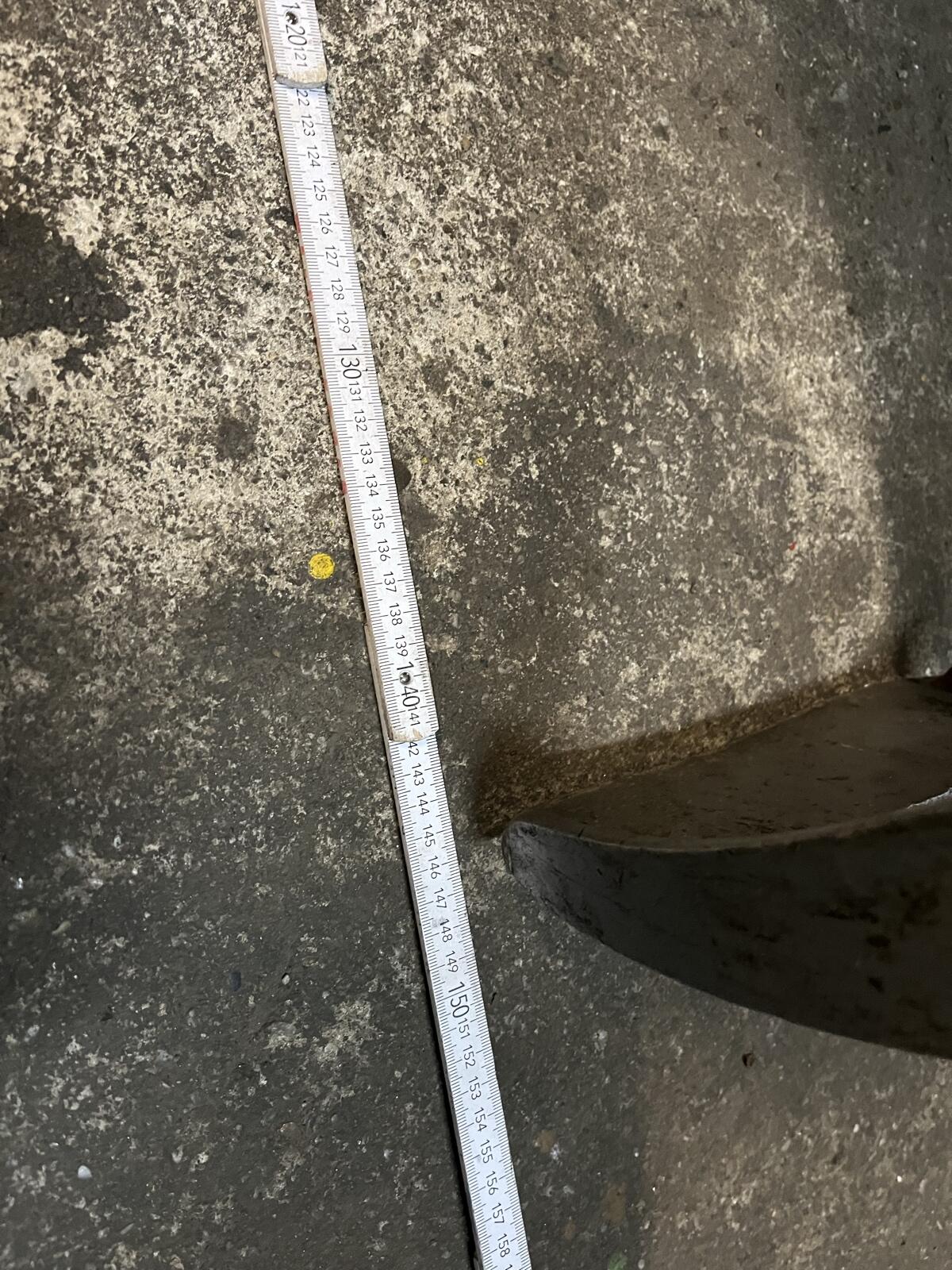 Holzzange 1,45m Öffnungsweite 2