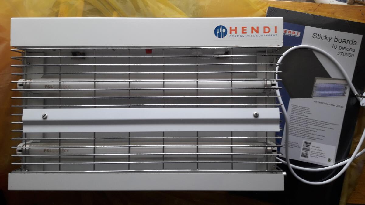 Fliegenvernichter Hendi 220 V 1