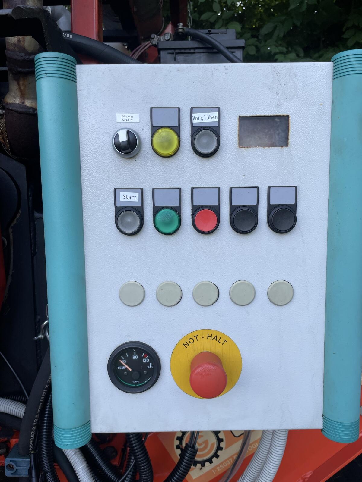 Caravaggi Bio 600 Profi Schredder/Häcksler mit 80 km/h 3