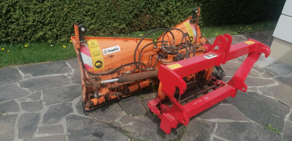 Schneepflug Saphir 1