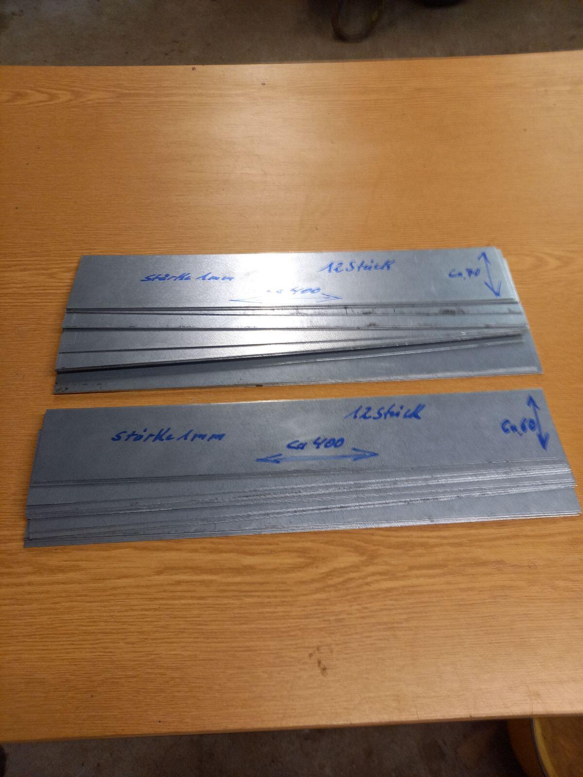 12 + 12 verzinkte Bleche 60/70x400 2