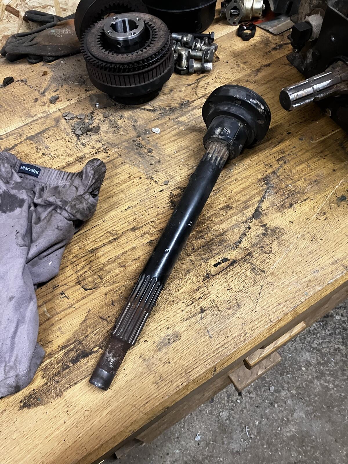 Hydrac Frontzapfwelle 3