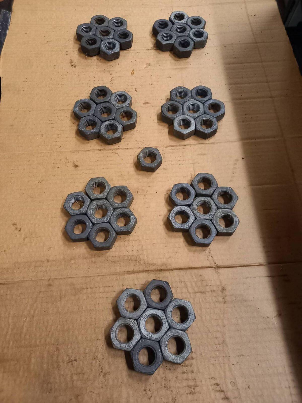 50 HV Muttern M20 1