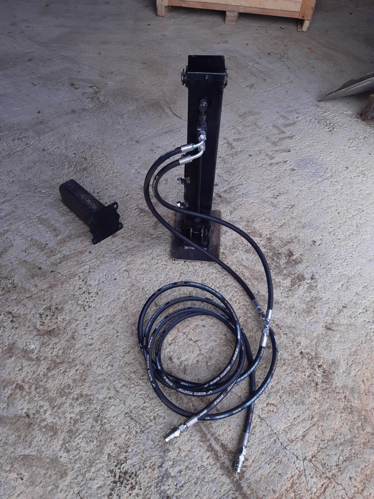 Hydraulik-Abstellstütze 5 t mit Sperrblock inkl. Montageplatte 2