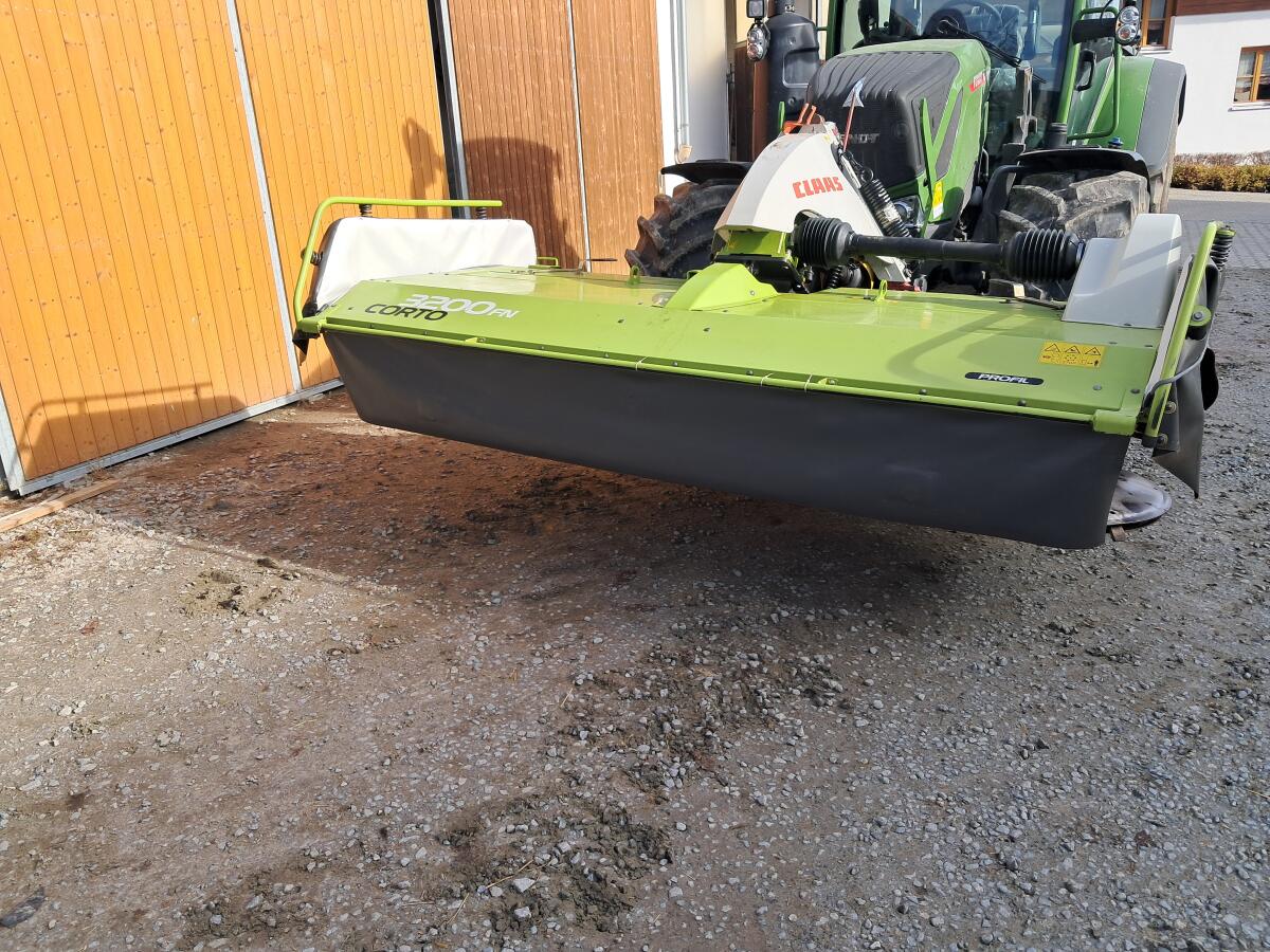Frontmähwerk Claas Corto 3200 FN Profil 1