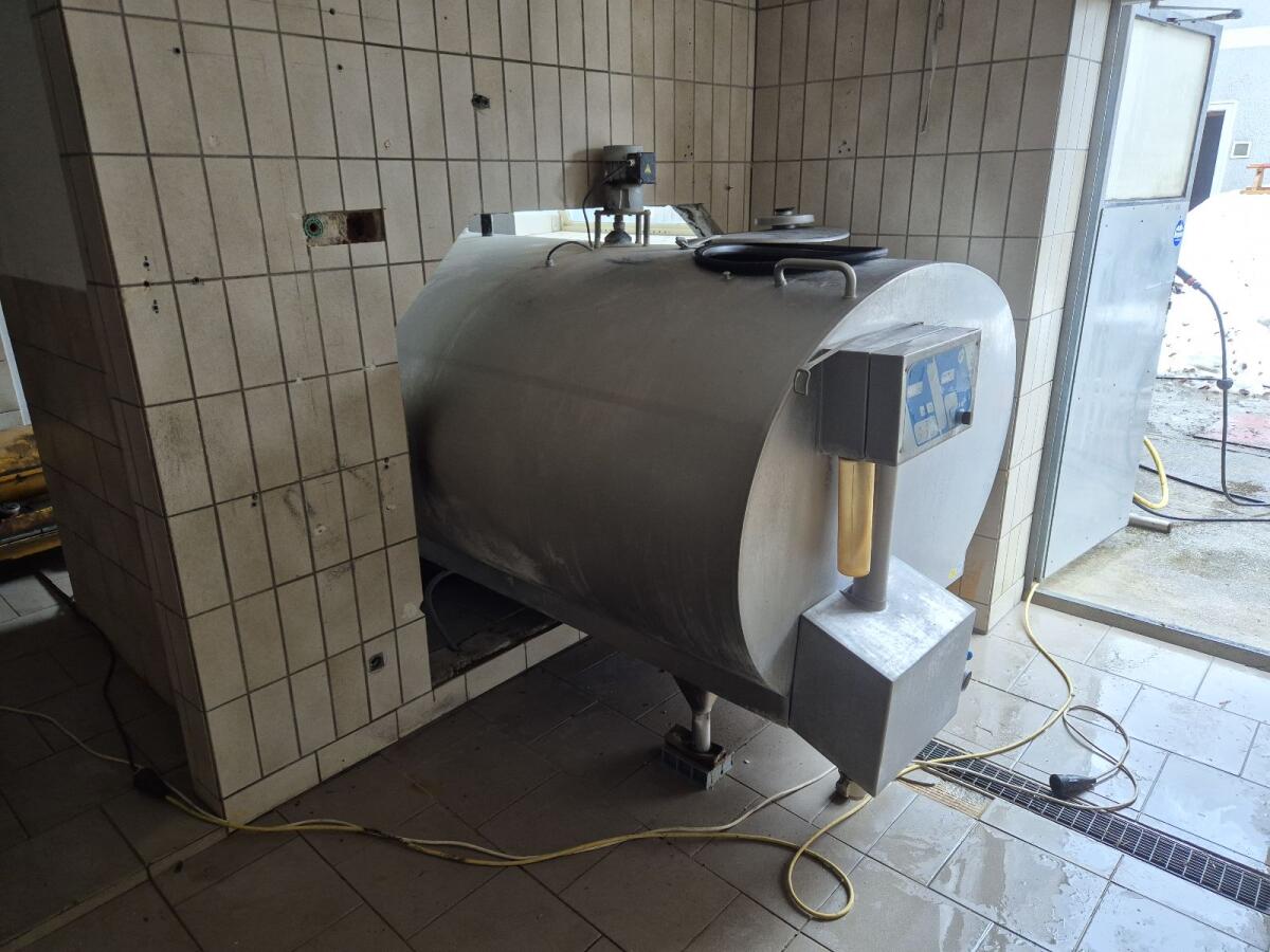 Milchkühltank Müller 2.000 Liter 1