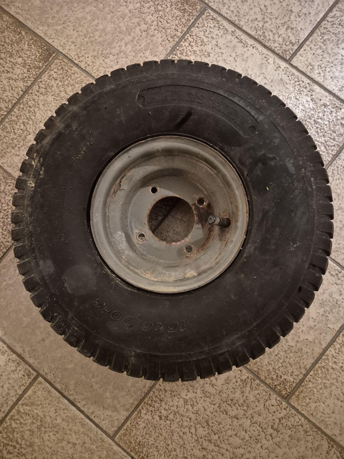 Luftrad auf 4-Lochfelge 15x6.00-6 1