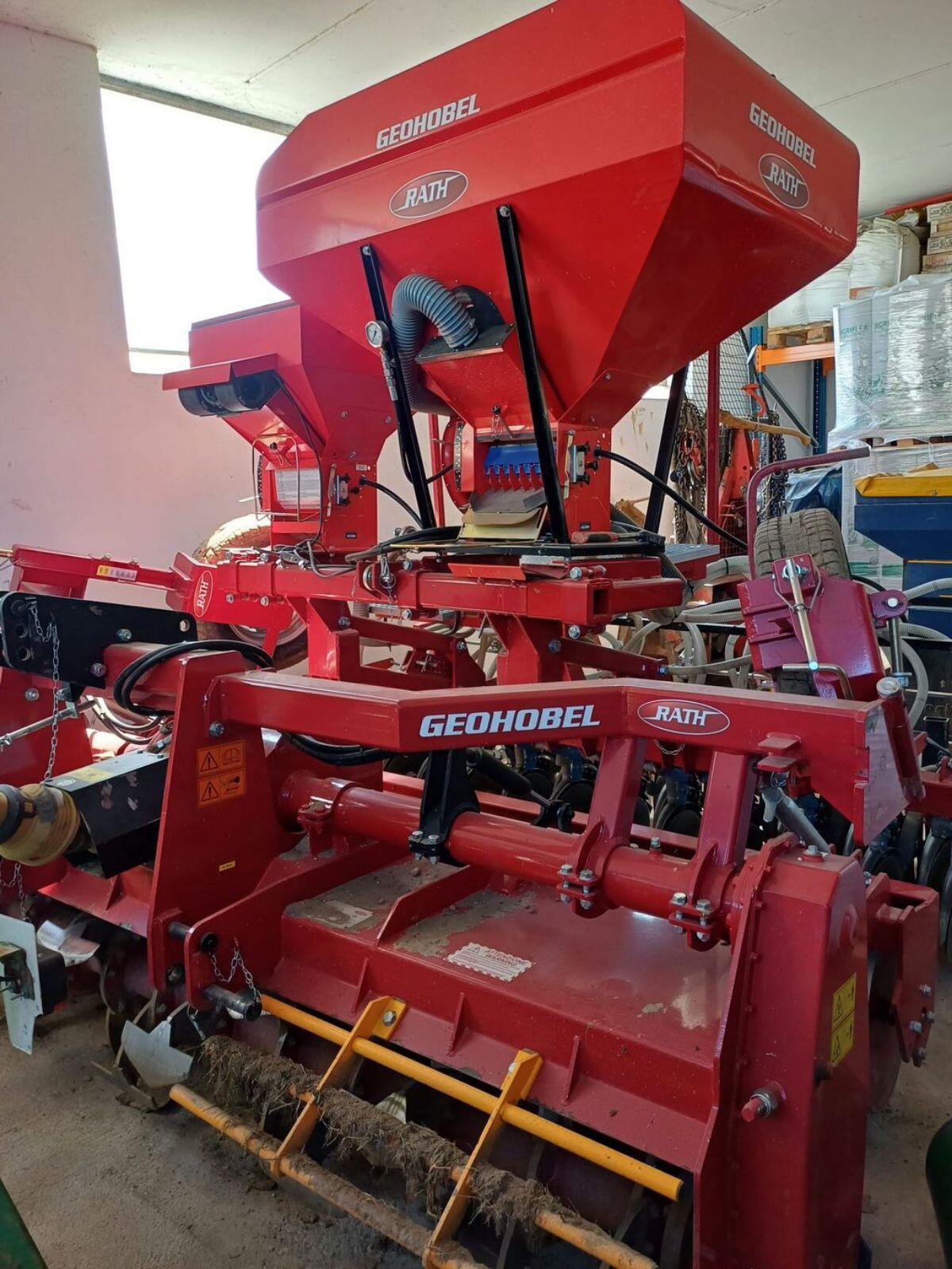 Geohobel 300 XL (3 m) mit Säschiene 24 Lemken Doppelscheiben 1