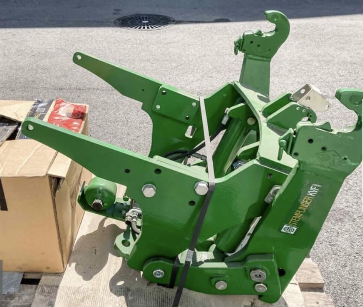 Fronthydraulik Stemplinger für John Deere 5E 2
