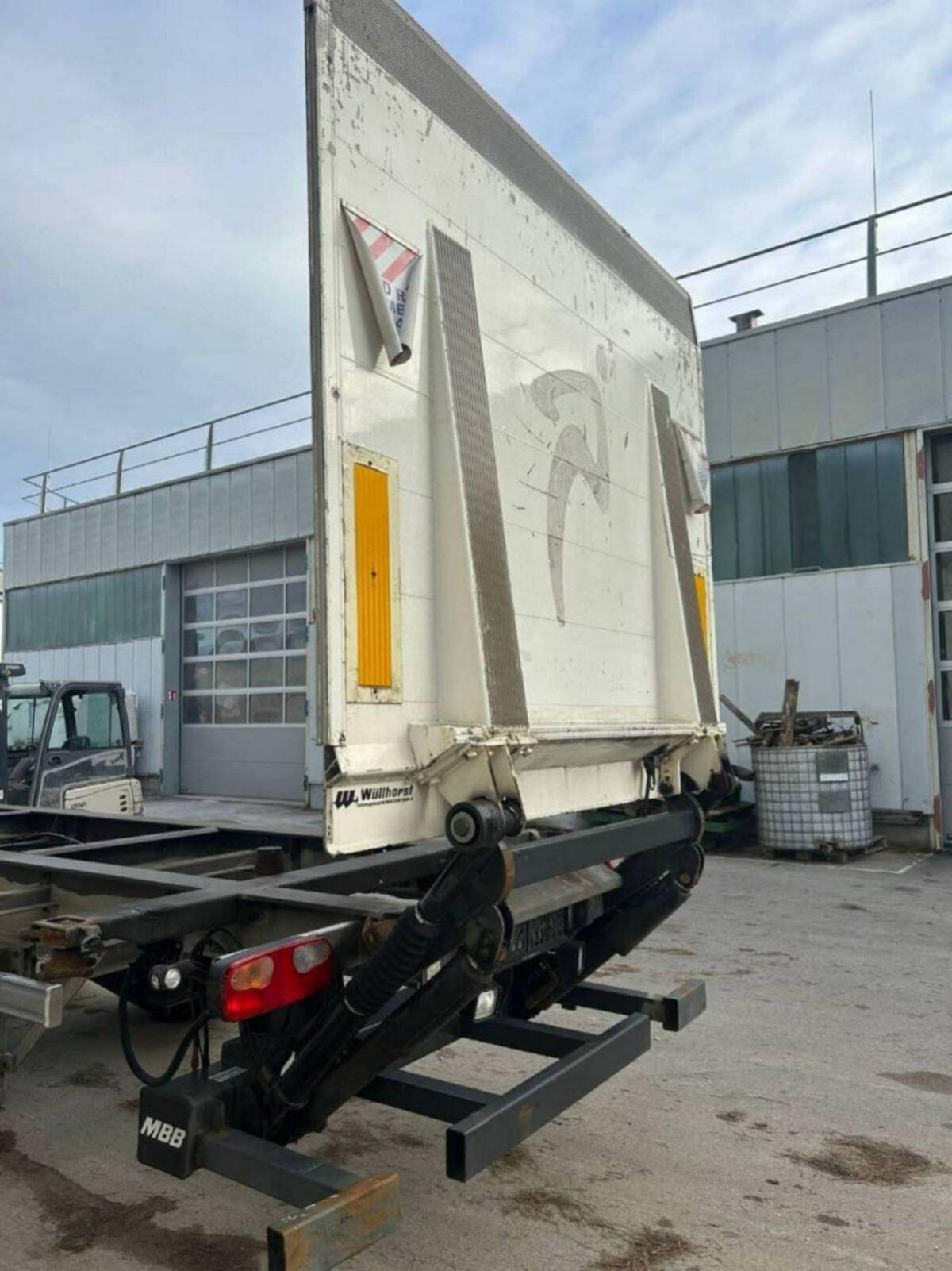 Ladebordwand Palfinger 1.500K 1