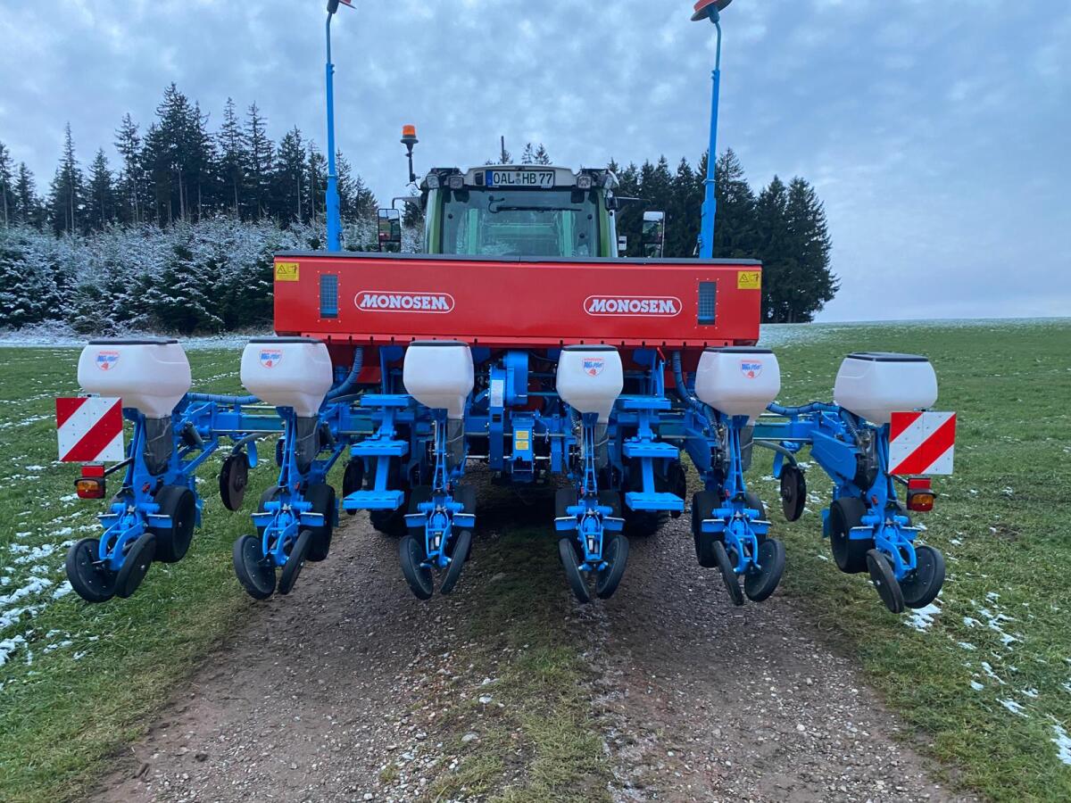Monosem NG Plus 4, 6-reihig Maissämaschine 1