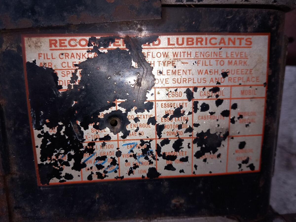 Briggs and Stratton Motor 3